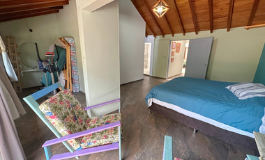 Casa gigante en el barrio caudal