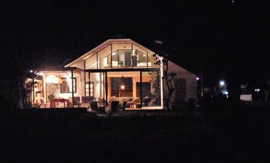Lakeside Luxury situated next to Bali Handara Golf: Experience Absolute Tranquility at Gatsby on Buyan, Bali
