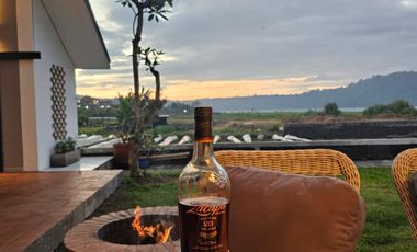 Lakeside Luxury situated next to Bali Handara Golf: Experience Absolute Tranquility at Gatsby on Buyan, Bali