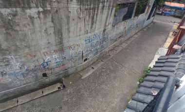 Rumah Masuk Gang, 300 Meter Ke Jalan Asem Baris Raya