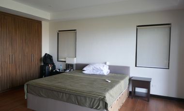 173 sq.m. furnished beach condo unit in an upscale resort in Mactan @P90k/m