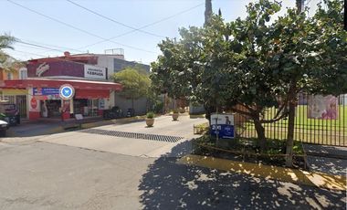 ¡EXCELENTE OPORTUNIDAD!!!  EN  PARQUES DE SANTA CRUZ DEL VALLE TLAQUEPAQUE, JAL.