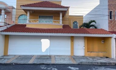 Casa en Venta en Calle Peto, Costa de Oro, Boca del Rio, Veracruz. GVC-0443