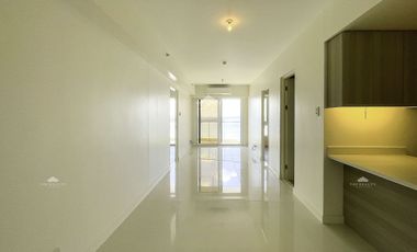 Condominium Unit Available for Sale at Oak Harbor Residences in Paranaque City 📣NEW PRICE ALERT!🚨