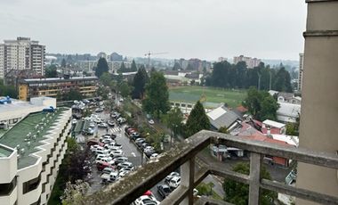 Vendemos en Temuco  amplio departamento frente al Colegio Alemán y al costado de la Clínica Alemana
