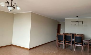 Vendemos en Temuco  amplio departamento frente al Colegio Alemán y al costado de la Clínica Alemana
