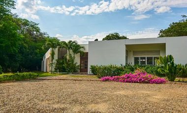 FINCA  LA ESENCIA EN ALQUILER EN VILLETA LLAMANOS AL3046840581 BIENVENIDOS VEN A DISFRUTAR