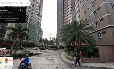 4 bedroom Bi-Level condo for sale in One Gateway Place, EDSA Pioneer Mandaluyong. by Robinsons Land