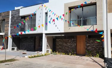 Casa en venta de 4 recamaras en Solares Zapopan