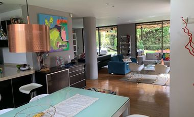 CASA ESPECTACULAR EN CONJUNTO CERRADO
