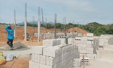 2-bedroom Townhouse with Parking House and Lot for sale in Mariveles Bataan