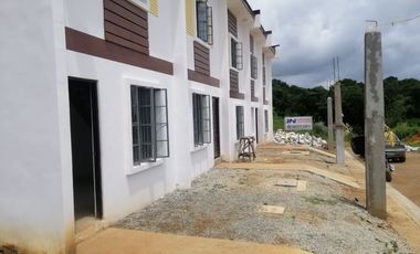 2-bedroom Townhouse with Parking House and Lot for sale in Mariveles Bataan