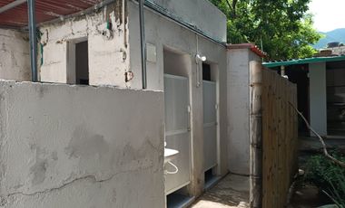 CASA/LOCAL COMERCIAL A UNA CUADRA DE LA PLAYA EN TAGANGA COLOMBIA