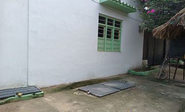 CASA/LOCAL COMERCIAL A UNA CUADRA DE LA PLAYA EN TAGANGA COLOMBIA