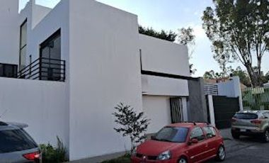 VENDO CASA NUEVA LAS ALAMEDAS