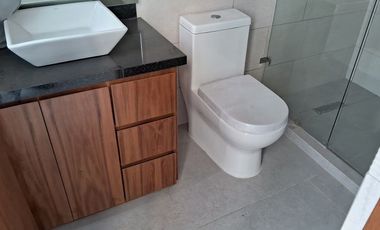 VENDO CASA NUEVA LAS ALAMEDAS