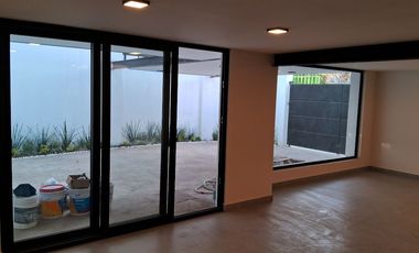 VENDO CASA NUEVA LAS ALAMEDAS