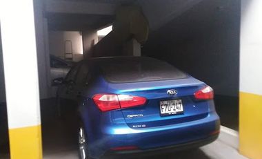 VENTA FLAT BIEN DISTRIBUIDO CERCA A PANAMERICANA SIN RUIDO
