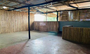 Gran Local comercial con casa en Lamas