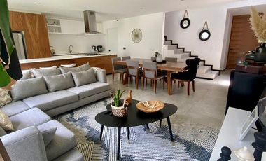 Moderna Casa en Altozano