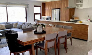 Moderna Casa en Altozano