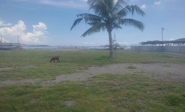3 storey Beach House with View Deck in Calatagan Batangas
