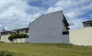 Un-Furnished 5 Br+1   House for rent in  Nuvali near Xavier School Nuvali