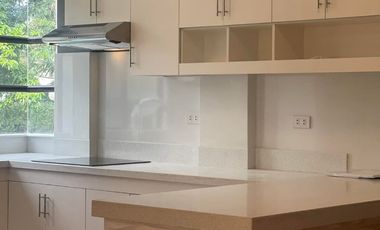 Un-Furnished 5 Br+1   House for rent in  Nuvali near Xavier School Nuvali