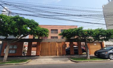 ALQUILO  DEPARTAMENTO en SAN ISIDRO A PASOS DEL CENTRO FINANCIERO