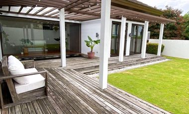 HOUSE AND LOT FOR SALE IN AYALA SOUTHVALE PRIMERA