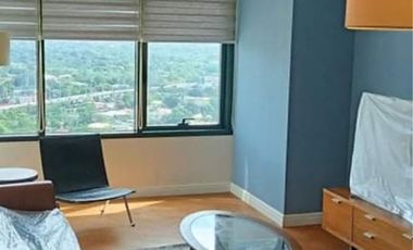1 Bedroom for Lease in One Rockwell East