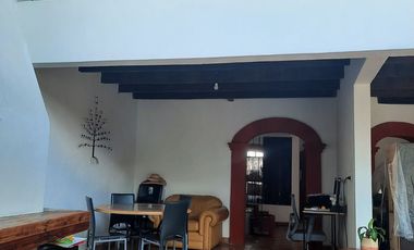 Casa en venta estilo colonial