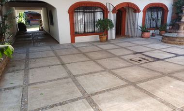 Casa en venta estilo colonial