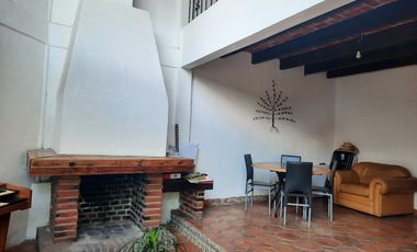 Casa en venta estilo colonial