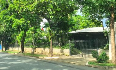 HOUSE FOR LEASE IN DASMARINAS VILLAGE