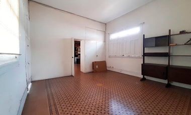 PR17241 Venta de casa comercial en Prado Centro