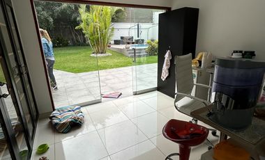VENDO LINDA CASA, SUPER PRECIO!, AV LAGUNA GRANDE, LA MOLINA