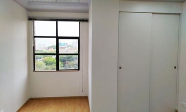 PR19548 Oficina en venta en el secto Milla de Oro