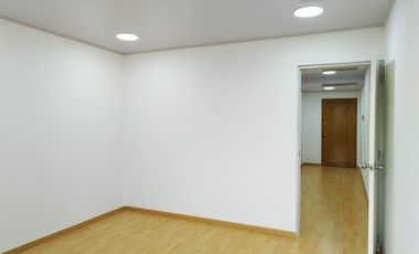 PR19548 Oficina en venta en el secto Milla de Oro