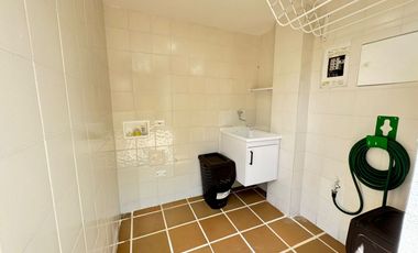 Apartamento amoblado en Cerritos