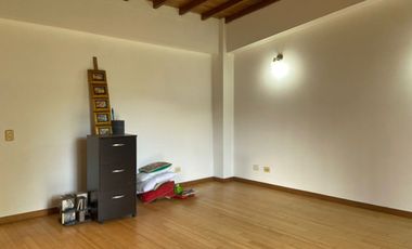44773 Casa en arriendo en el sector Aves Maria