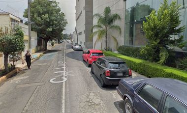 Venta de Remate en Hermosa y Amplia Casa excelente zona Col. Hab. viveros del Valle, Tlanepantla de Baz.