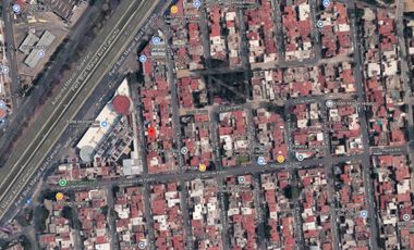 Venta de Remate en Hermosa y Amplia Casa excelente zona Col. Hab. viveros del Valle, Tlanepantla de Baz.