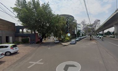 Venta de Remate en Hermosa y Amplia Casa excelente zona Col. Hab. viveros del Valle, Tlanepantla de Baz.