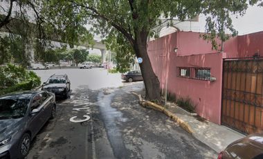 Venta de Remate en Hermosa y Amplia Casa excelente zona Col. Hab. viveros del Valle, Tlanepantla de Baz.