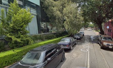 Venta de Remate en Hermosa y Amplia Casa excelente zona Col. Hab. viveros del Valle, Tlanepantla de Baz.