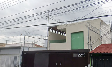Casa en Venta Rosario Castellanos 2219 Guadalajara Jalisco Remate !!!