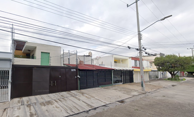 Casa en Venta Rosario Castellanos 2219 Guadalajara Jalisco Remate !!!