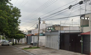 Casa en Venta Rosario Castellanos 2219 Guadalajara Jalisco Remate !!!