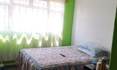 CASA CON LOCAL COMERCIAL Y DEPARTAMENTO